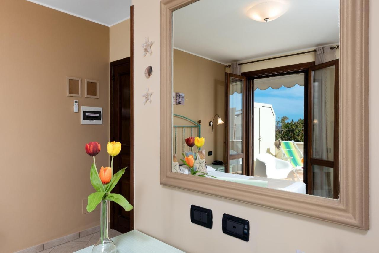 Hotel Baia Di Venere Сан Вито ло Капо Екстериор снимка
